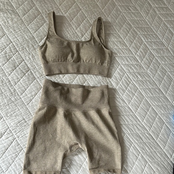 Amazon Pants - Nude beige workout set